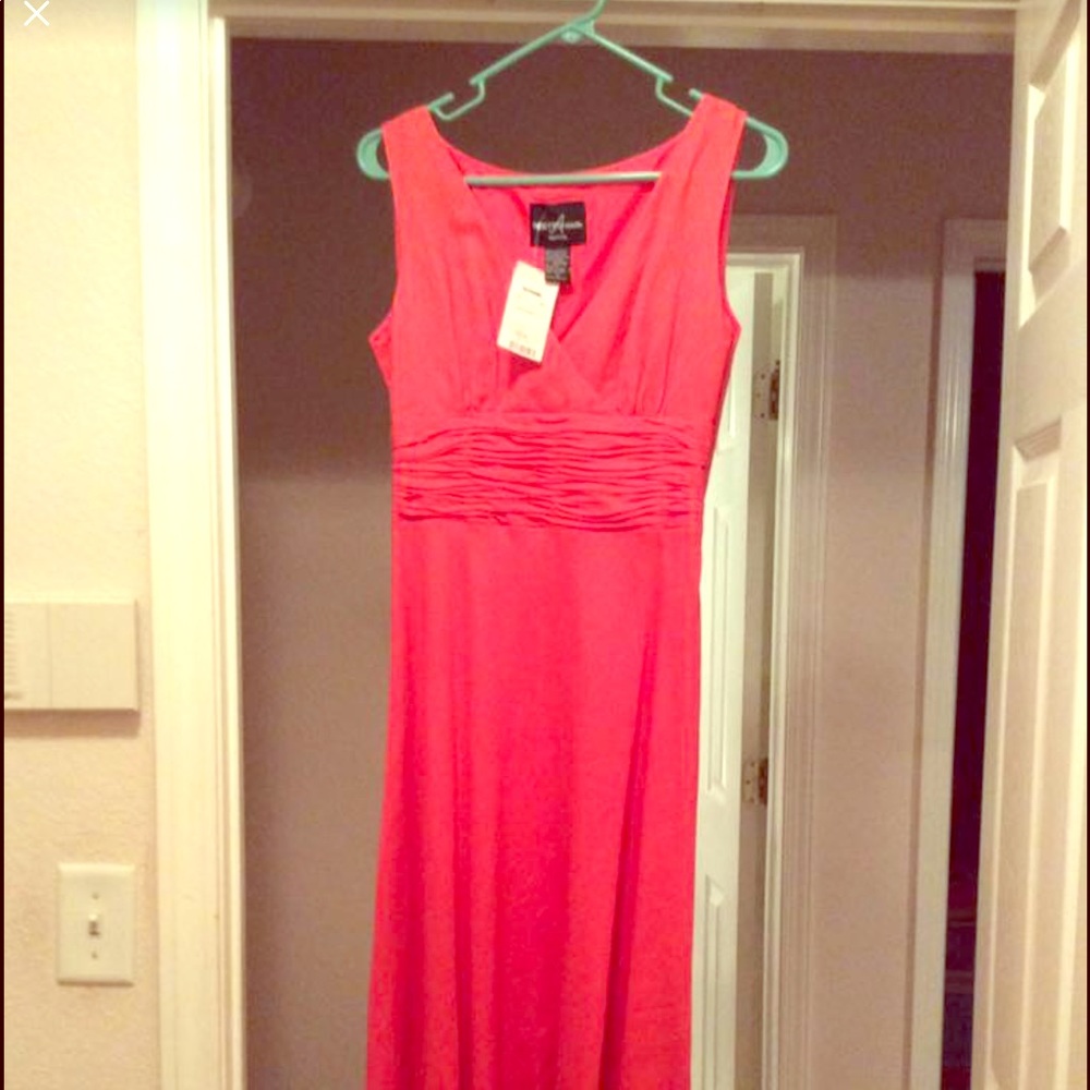Sleeveless Size 6 Dress